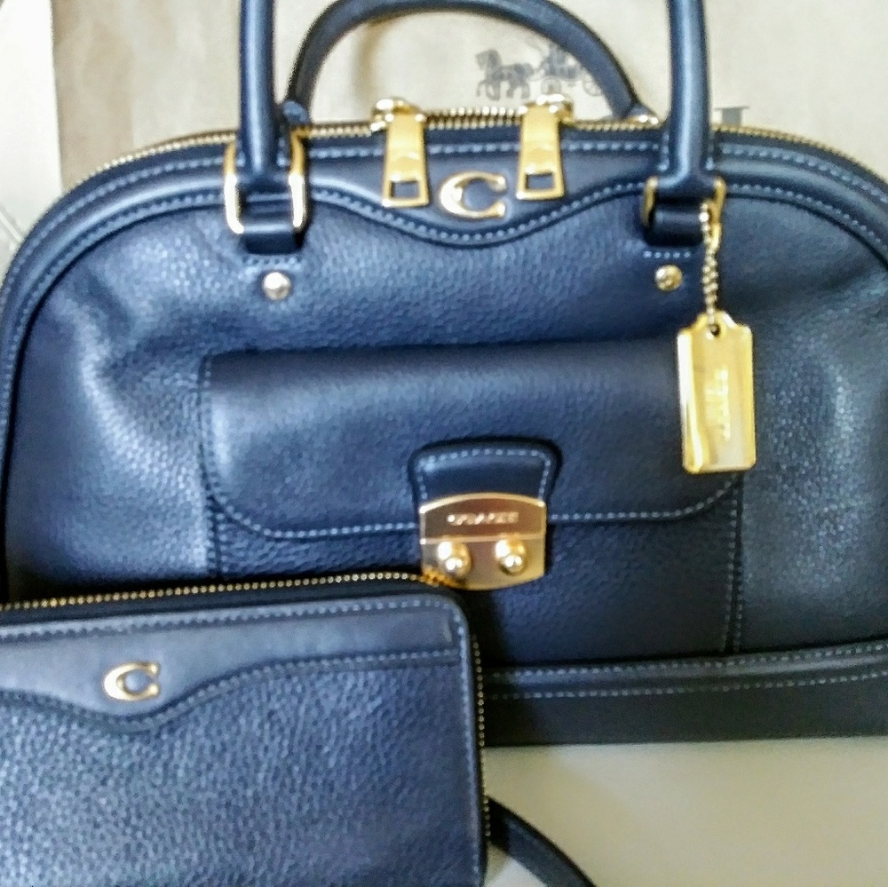 2018 COACH SACHEL NAVY BLUE